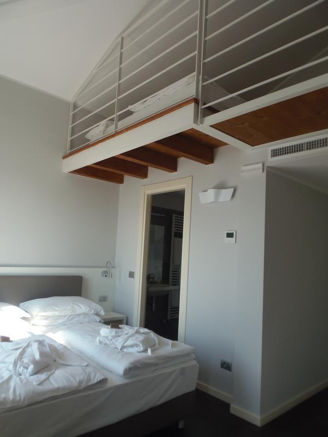 Albergo Dongo Kültér fotó