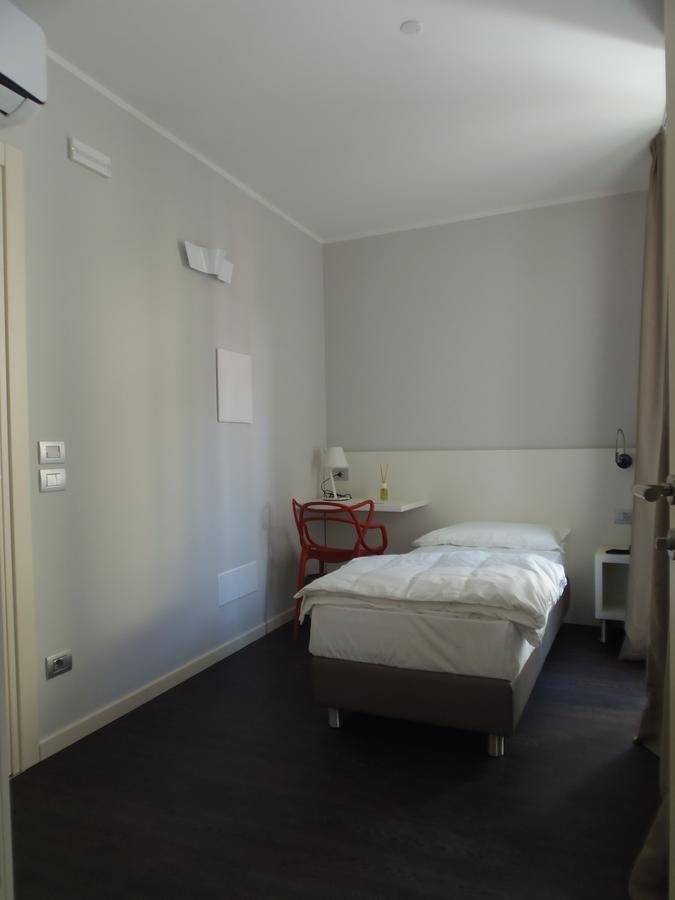 Albergo Dongo Kültér fotó