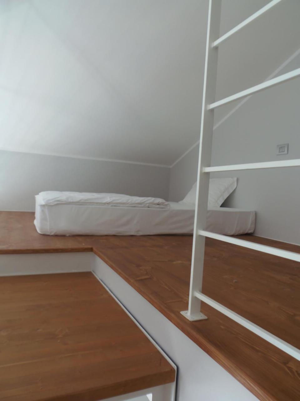 Albergo Dongo Kültér fotó