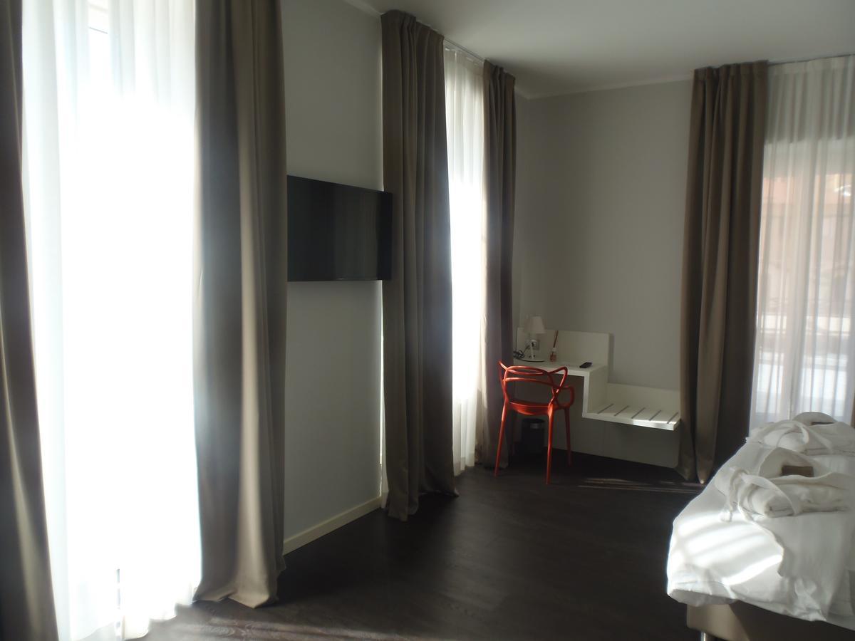 Albergo Dongo Kültér fotó